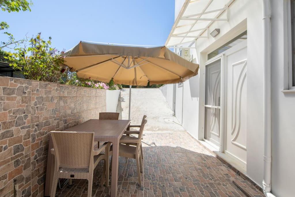 Holiday home Ioanna's Gem 10min Drive From Heart Of Corfu Town *