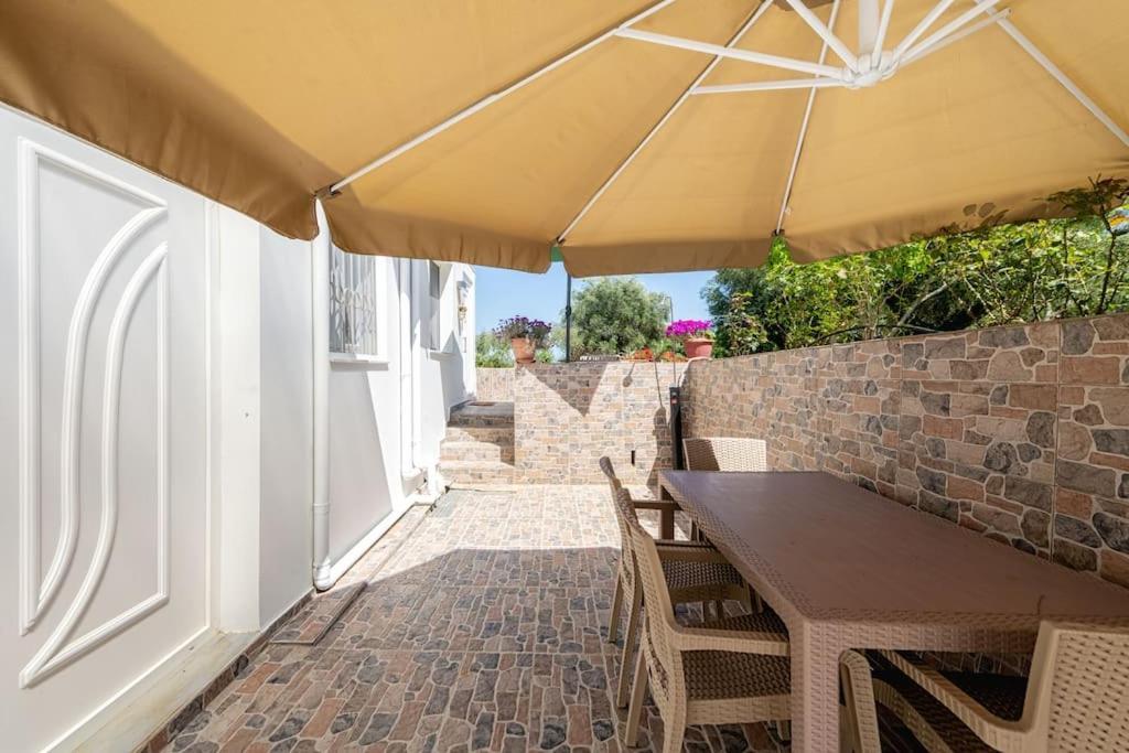 Ioanna's Gem 10min Drive From Heart Of Corfu Town Holiday home Gouvia